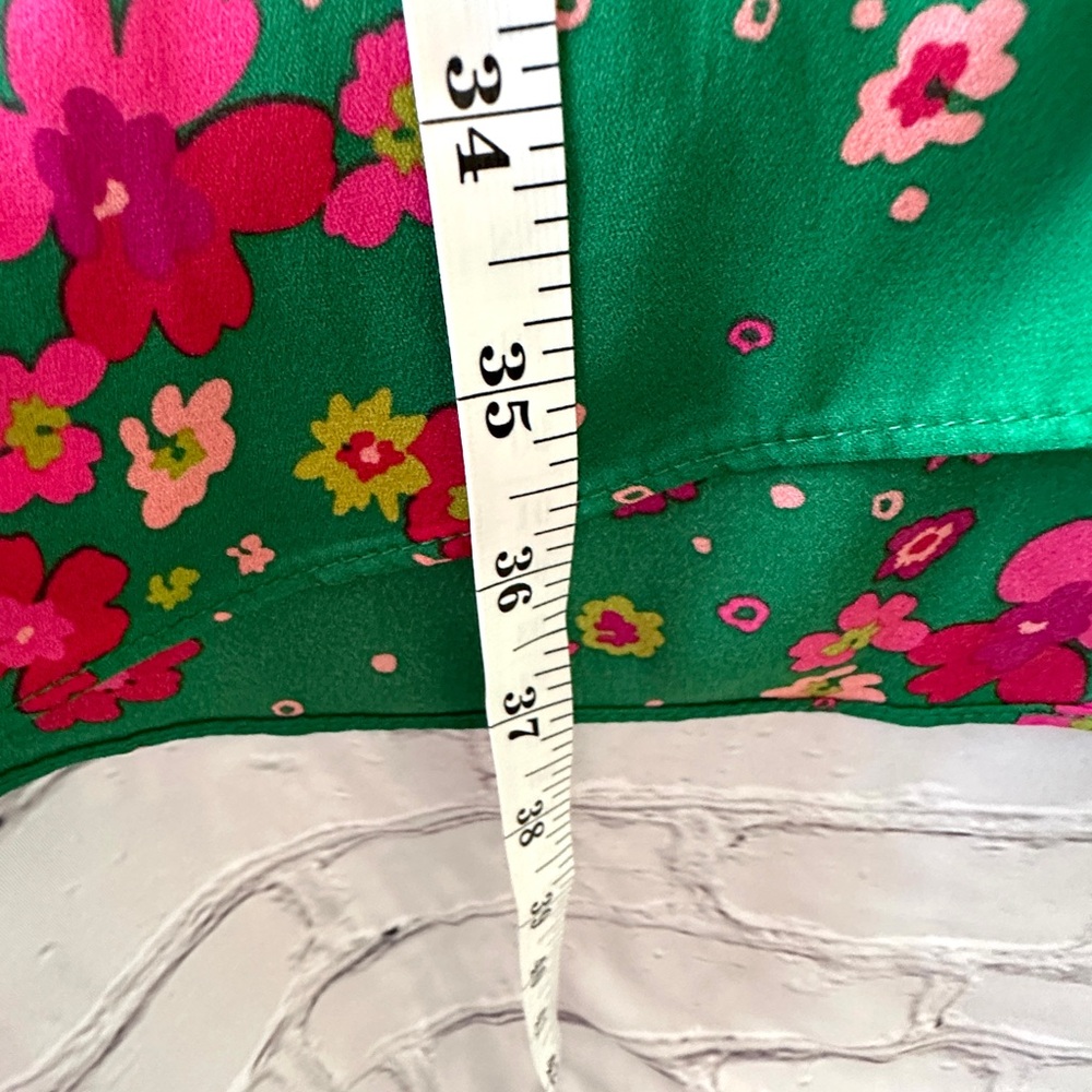 Wisp Green Floral Dresss - Picture 14 of 15